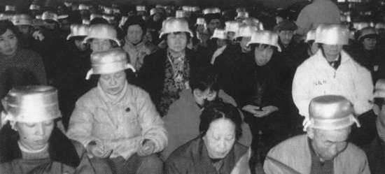 养生骗局的“锅”不该让观众背